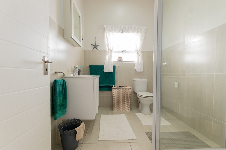 3 Bedroom Property for Sale in Lampiesbaai Western Cape